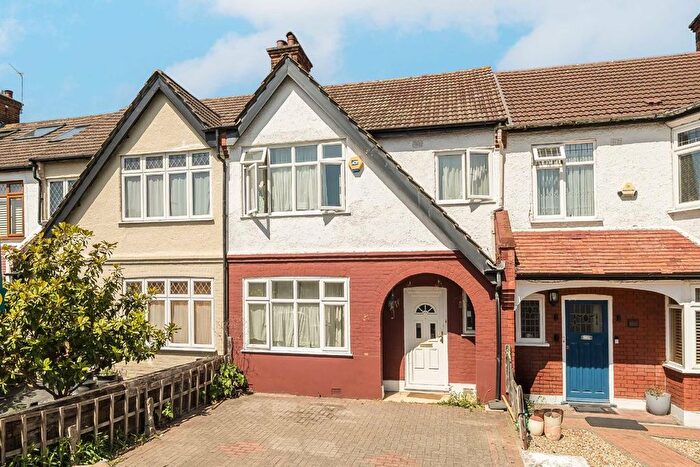 4 Bedroom Terraced House To Rent In Leithcote Gardens, Streatham, SW16