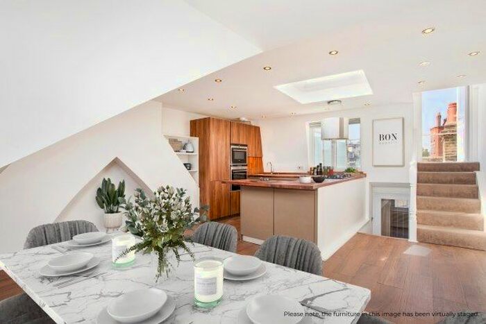 3 Bedroom Flat To Rent In Elmstone Road, London, SW6