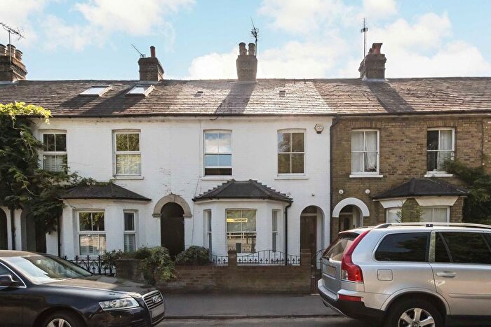 3 Bedroom Property To Rent In Green Street, Sunbury-On-Thames, TW16