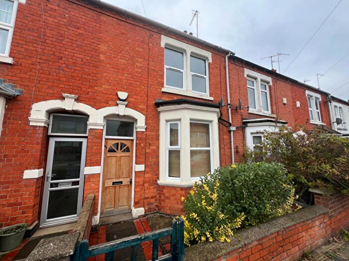 2 Bedroom Property To Rent In Rothersthorpe Road, Far Cotton, Northampton, NN4