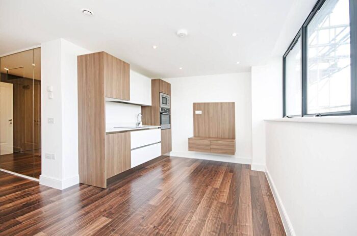 1 Bedroom Flat To Rent In Centre Heights, Hampstead, London, NW3