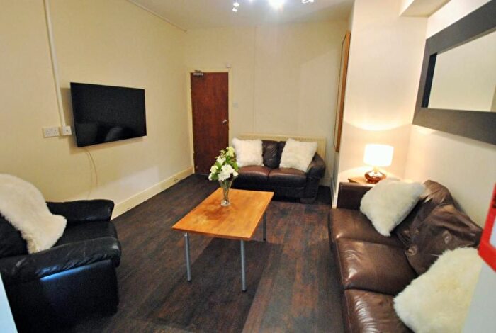 5 Bedroom Terraced House To Rent In Brailsford Road, Fallowfield, Manchester, M14