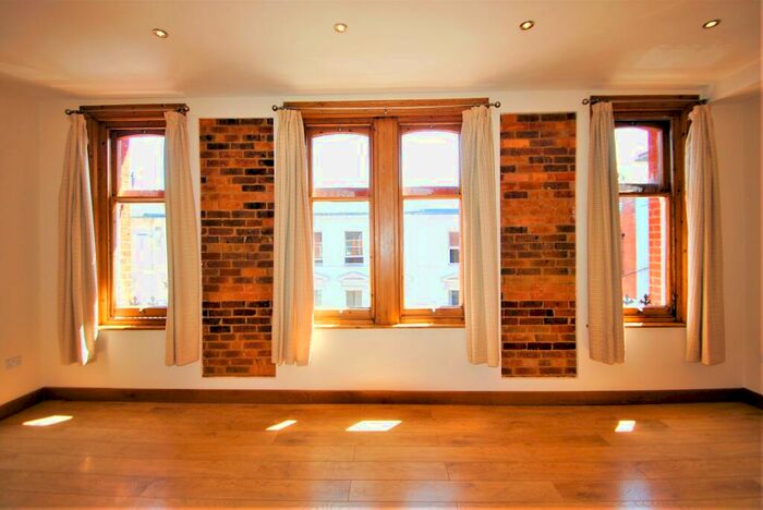 2 Bedroom Flat To Rent In Bournemouth, BH1