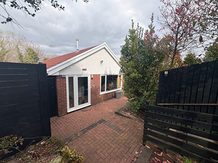 3 Bedroom Detached Bungalow To Rent In Heol Miaren, Morriston, Swansea, SA6