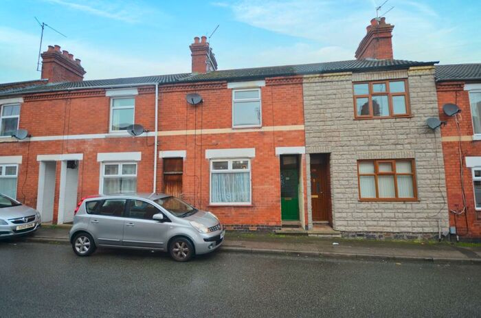 2 Bedroom Terraced House To Rent In Havelock Street, Kettering, NN16