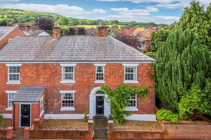 3 Bedroom Semi-Detached House For Sale In Biddulph Road, Congleton, CW12