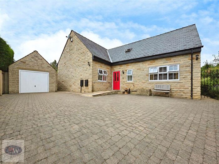 5 Bedroom Detached House For Sale In Kirklands Lane, Baildon, BD17