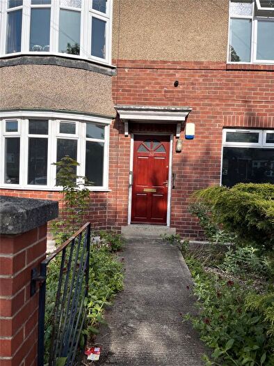 2 Bedroom Flat To Rent In Strathmore Road, Gosforth, Newcastle Upon Tyne, NE3