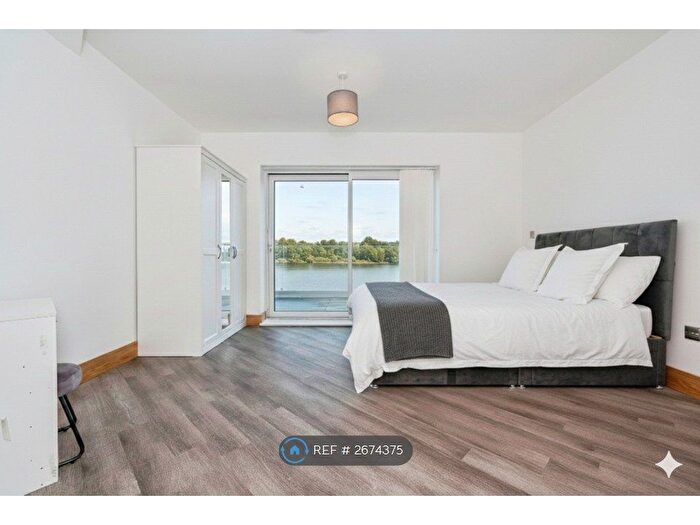 4 Bedroom Flat To Rent In High Street, Kent, DA11