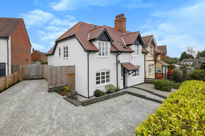 4 Bedroom Semi-Detached House For Sale In Green Trees Avenue, Cold Norton, Chelmsford, CM3