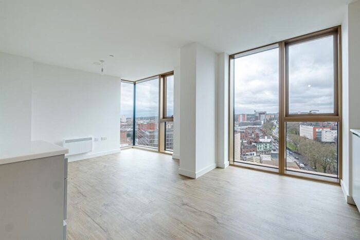 2 Bedroom Property To Rent In South Central, B5