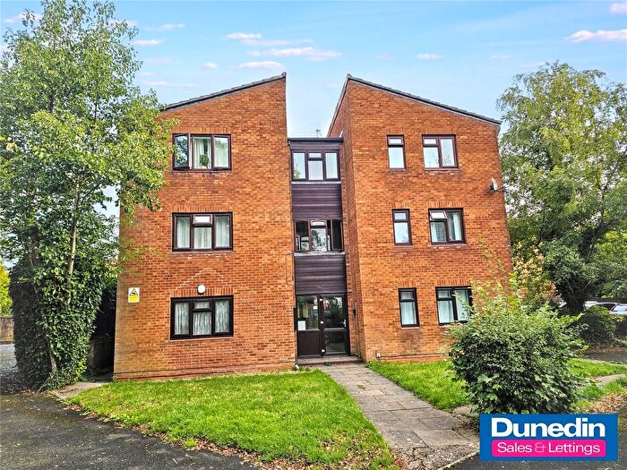 Studio For Sale In Rednal Mill Drive, Rubery, B45