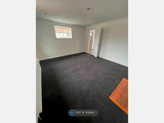 3 Bedroom Semi-Detached House To Rent In Littlethorpe, Littlethorpe, LE19