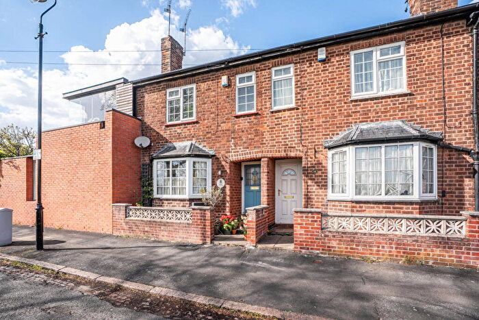 2 Bedroom Terraced House For Sale In Felton Road, Nottingham, NG2