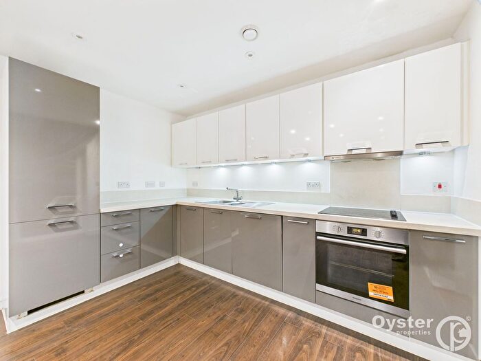 2 Bedroom Flat For Sale In Green Lane, Brunel Court, HA8