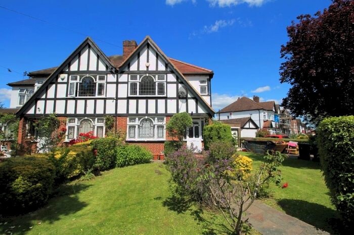 3 Bedroom Semi-Detached House To Rent In Audrey Gardens, Wembley, HA0