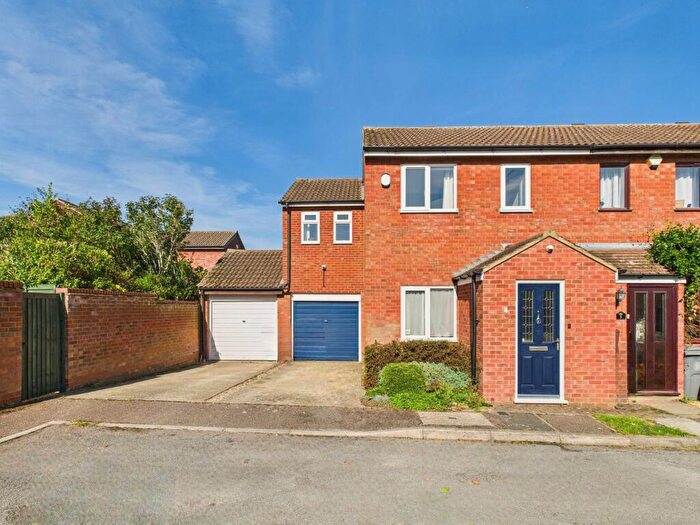 3 Bedroom Terraced House For Sale In Barley Rise, Baldock, SG7