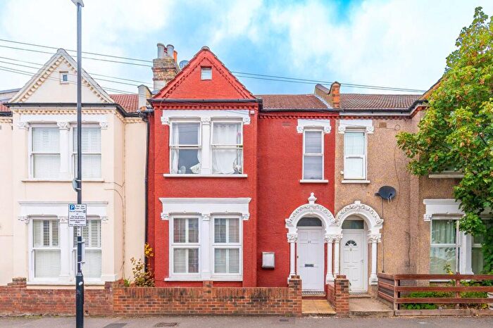 2 Bedroom Flat To Rent In Hathaway Road, West Croydon, Croydon, CR0