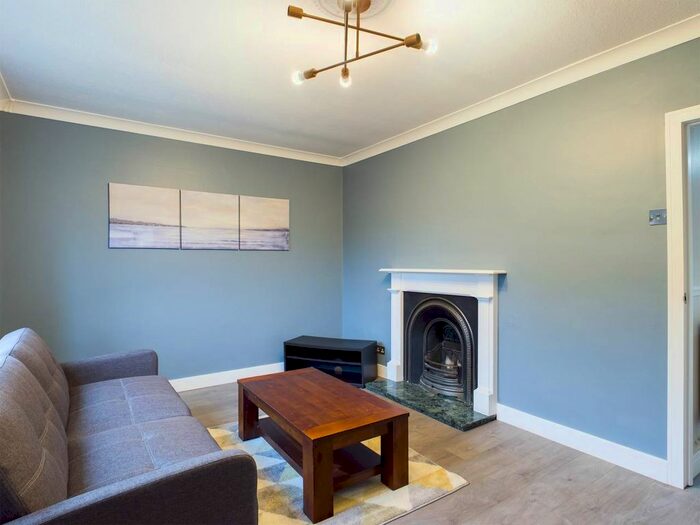 2 Bedroom Flat To Rent In Baizdon Road, Blackheath, London, SE3