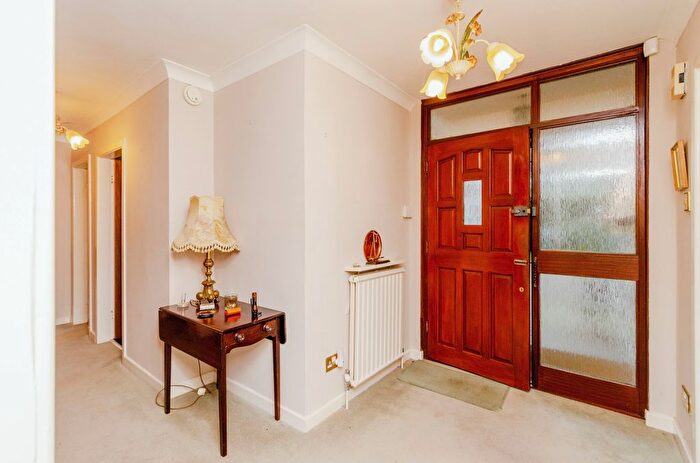 4 Bedroom Bungalow For Sale In Middleton Road, Streetly, Sutton Coldfield, B74