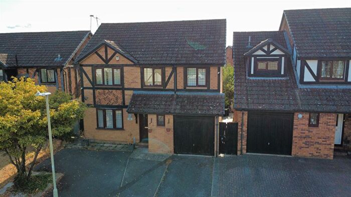 4 Bedroom Detached House To Rent In Measham Way, Lower Earley, Reading, RG6