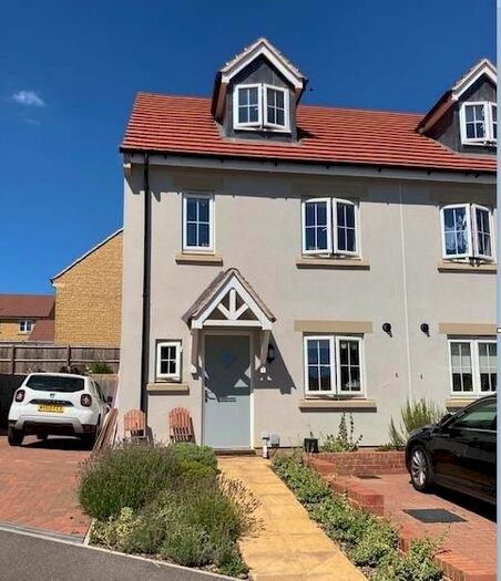 3 Bedroom Semi-Detached House To Rent In Portland Rise, Corsham, SN13