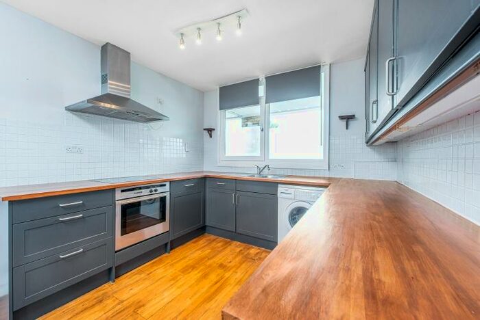 2 Bedroom Flat To Rent In Harewood Avenue Marylebone, NW1
