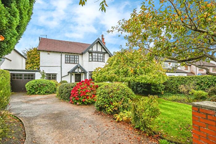 4 Bedroom Detached House For Sale In Grange Park, Liverpool, Merseyside, L31