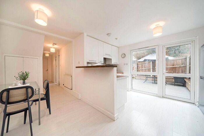 2 Bedroom Apartment To Rent In The Heights, Charlton, London, SE7