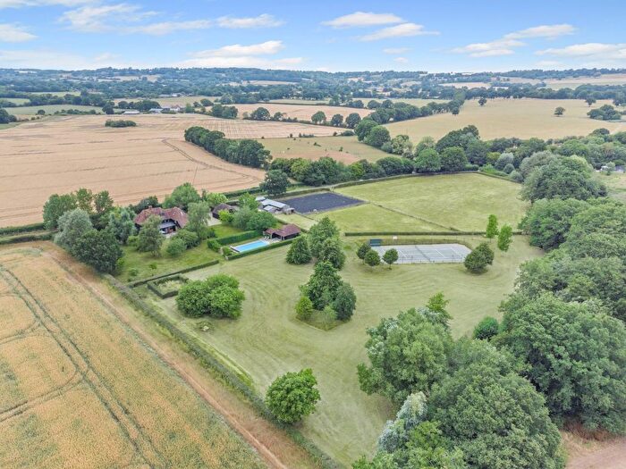 5 Bedroom Detached House For Sale In Southernden Road, Egerton, Kent, TN27