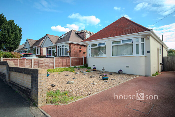 2 Bedroom Detached Bungalow For Sale In Throopside Avenue, Bournemouth, BH9