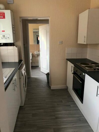 4 Bedroom Terraced House To Rent In Upper Gloucester Street, M6