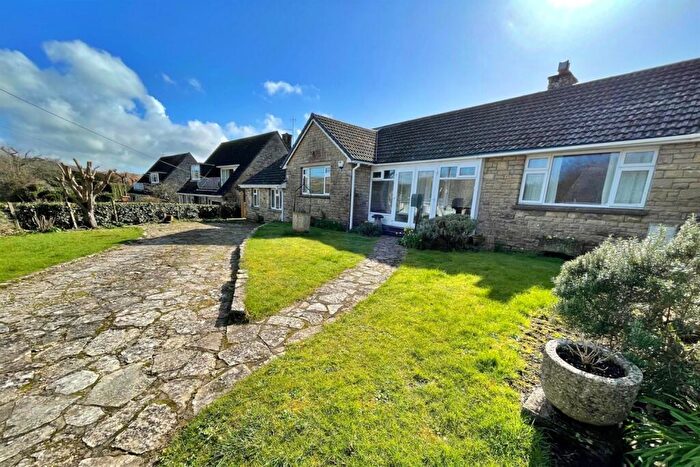 4 Bedroom Detached Bungalow To Rent In Corfe Castle, BH20