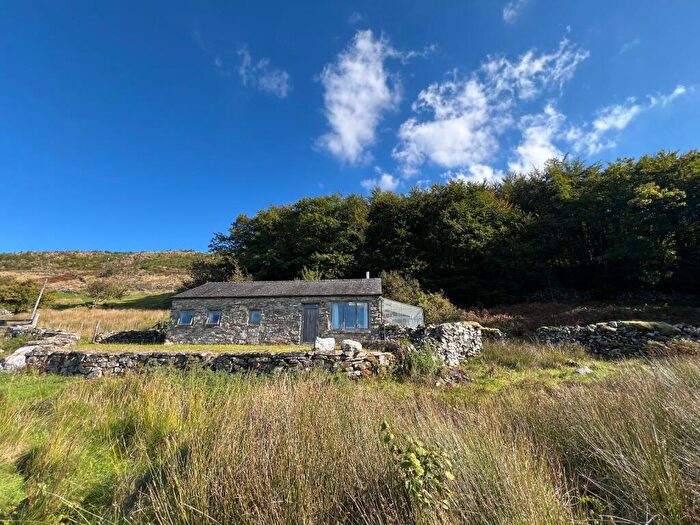 2 Bedroom Cottage For Sale In Glyn Yr Aur, Llanfachreth, Dolgellau, LL40