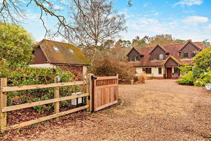 5 Bedroom Detached House For Sale In Curridge Road, Curridge, West Berkshire, RG18