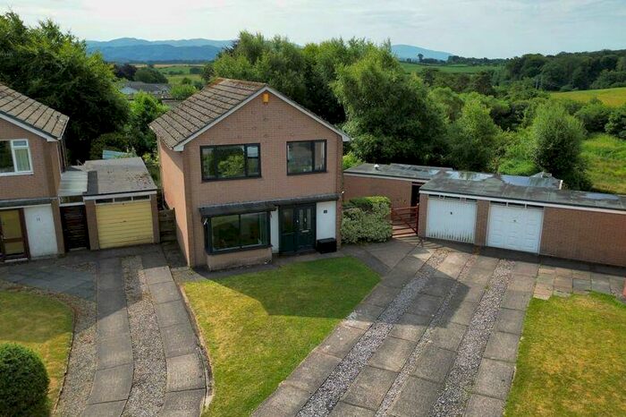 3 Bedroom Detached House For Sale In Meadowfield, Gosforth, CA20