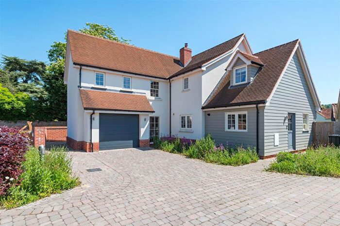4 Bedroom Detached House For Sale In Priory Meadows, Hadleigh, IP7