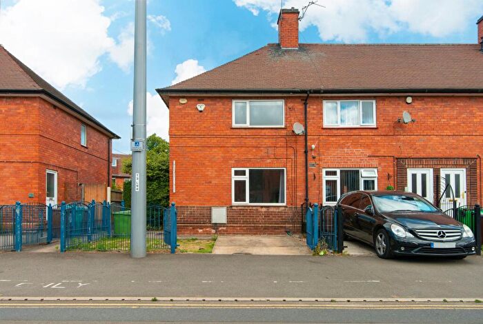 2 Bedroom End Of Terrace House For Sale In Gregory Street, Nottingham, NG7