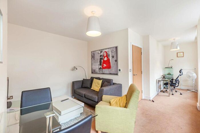 1 Bedroom Flat To Rent In Commercial Street, Spitalfields, London, E1