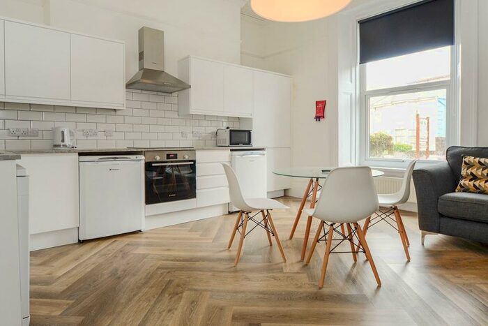 1 Bedroom Flat To Rent In North Road East, Plymouth, PL4