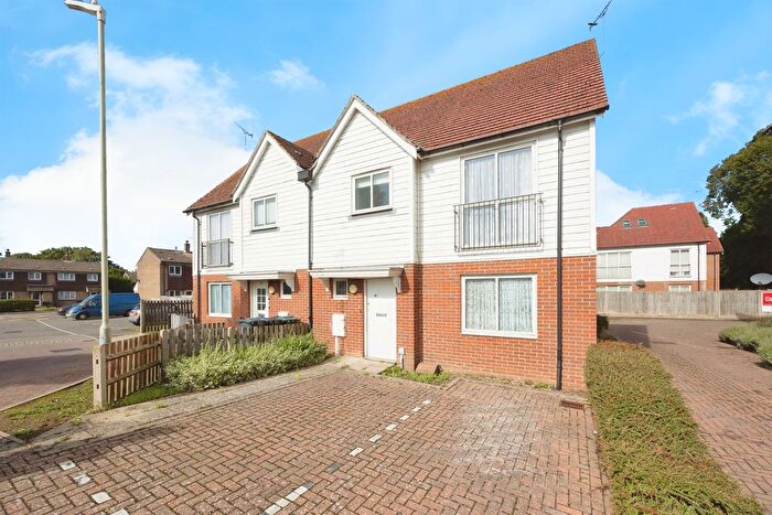 3 Bedroom Semi-detached House For Sale In Milne Road, Willesborough, Ashford, TN24