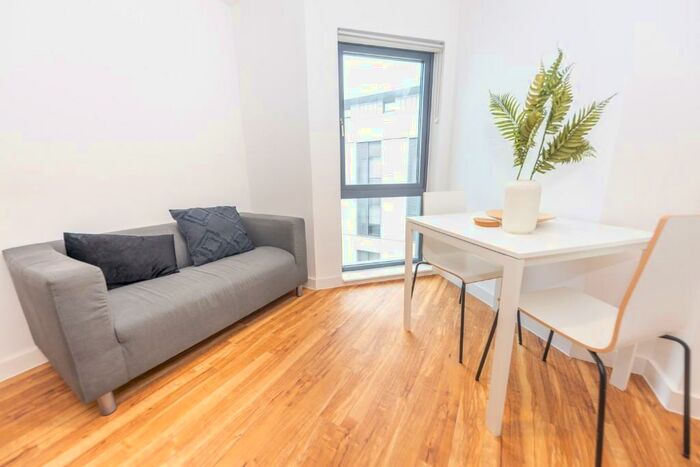 Studio To Rent In Frederick Road, Salford, Greater Manchester, M6