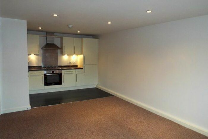 2 Bedroom Flat To Rent In Kingsway South, Warrington WA4