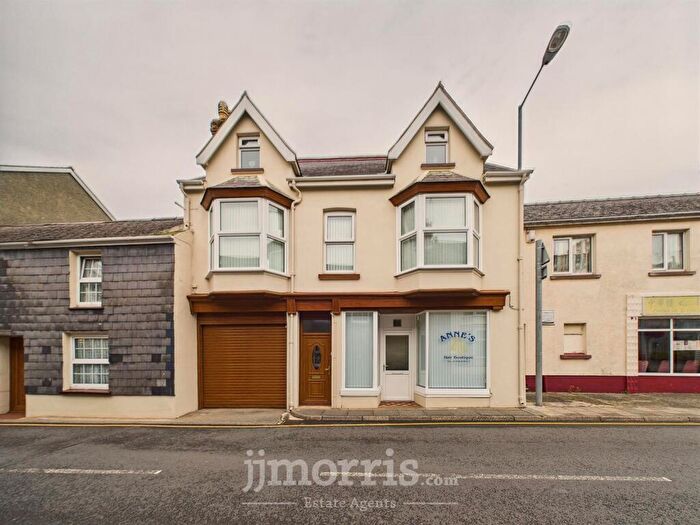4 Bedroom Terraced House For Sale In West Street, Fishguard, SA65