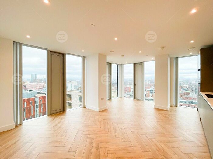 2 Bedroom Apartment For Sale In One Port Street, Manchester, Greater Manchester, M1