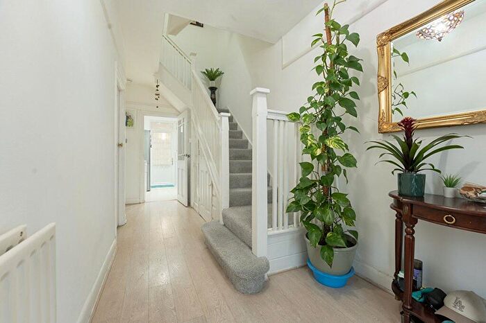 4 Bedroom Terraced House For Sale In Stafford Road, Wallington, SM6
