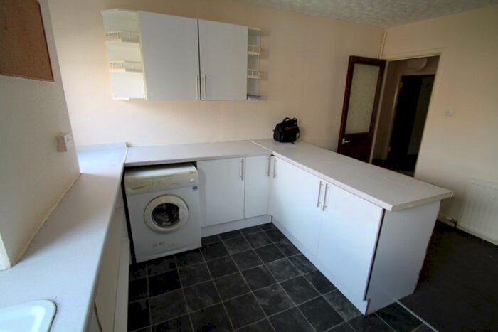 2 Bedroom Flat To Rent In Park Avenue, Dundee, DD4