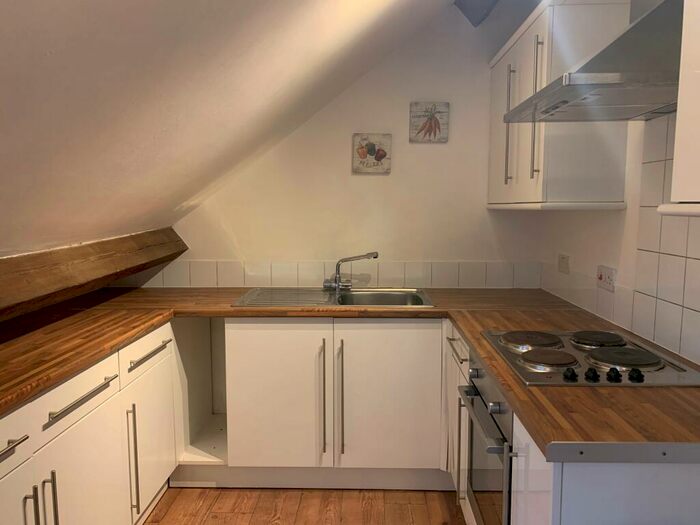 2 Bedroom Flat To Rent In Elmton Road, Creswell, Worksop, S80