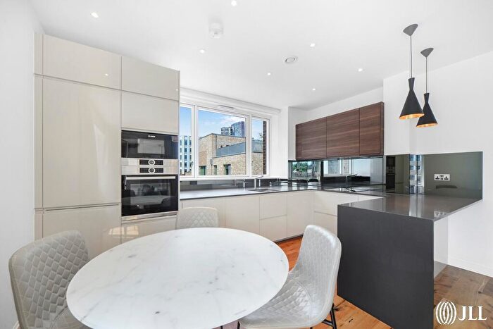 1 Bedroom Flat To Rent In Cloud Street, Sugar House Island, E15