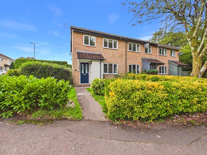 3 Bedroom End Of Terrace House For Sale In Oakridge, Thornhill, Cardiff, CF14